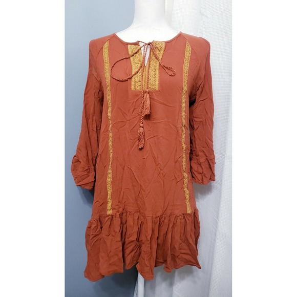 6 Career Style Blouses Women's size MEDIUM - Picture 3 of 8